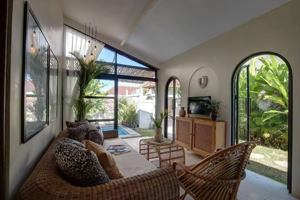 Villa Seminyak 3 Beds With Pool, Butler & Parking M5 Seminyak (Bali)