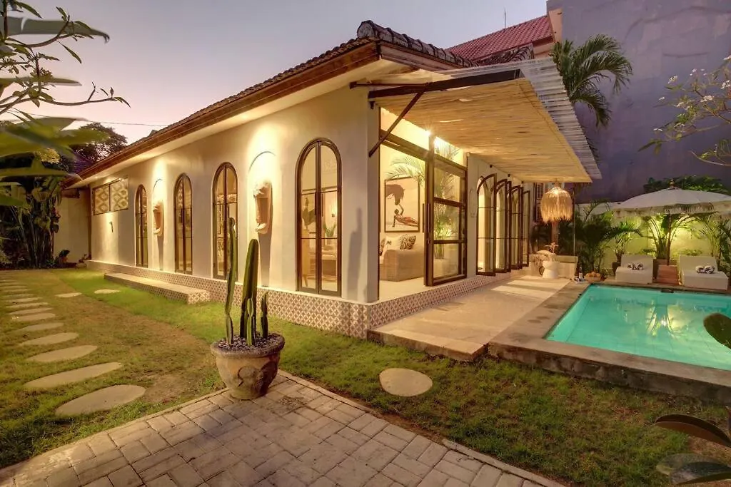 Villa Seminyak 3 Beds With Pool, Butler & Parking M5 Apartment Seminyak (Bali)